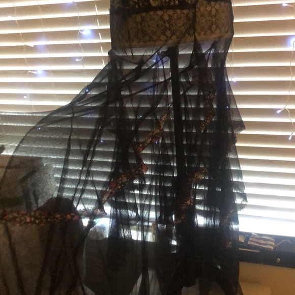 💟RARE💟 Intimately sheer/lace maxi slip dress - Picture 4 of 8